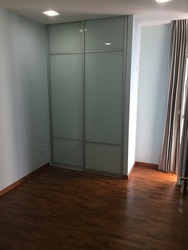 The Lakeshore (D22), Condominium #180286802